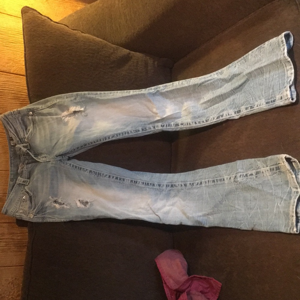 EUC distressed Miss Me Jeans size 27, boot cut